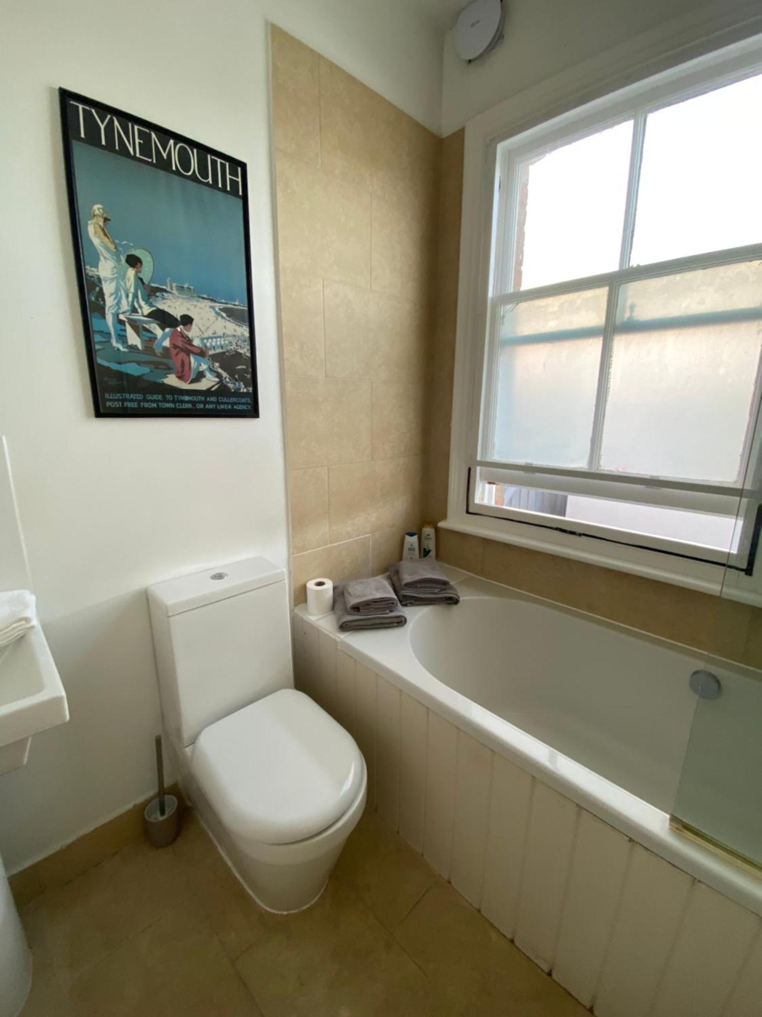 Queen Adelaide Apartment London