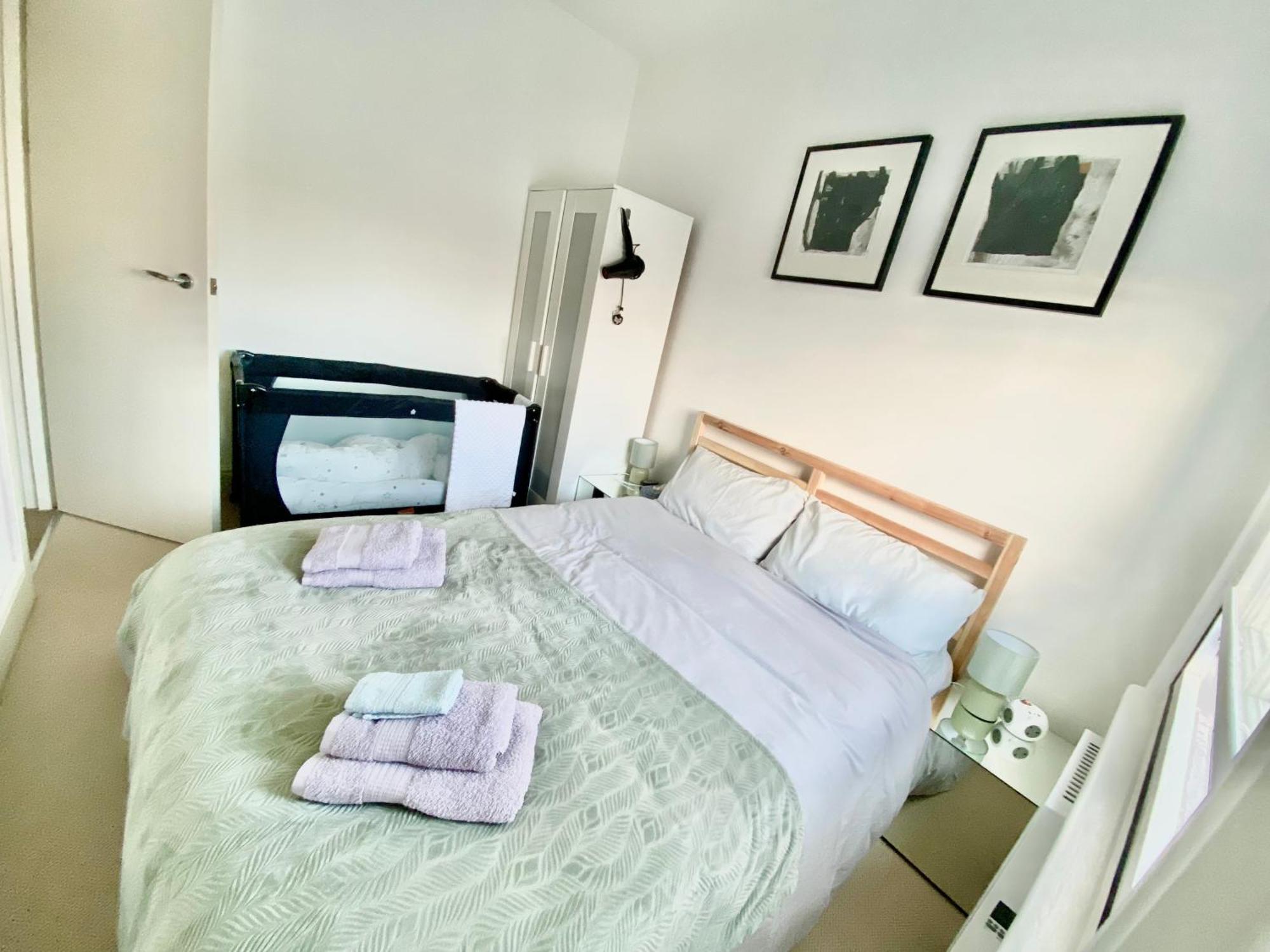 Apartment Queen Adelaide London